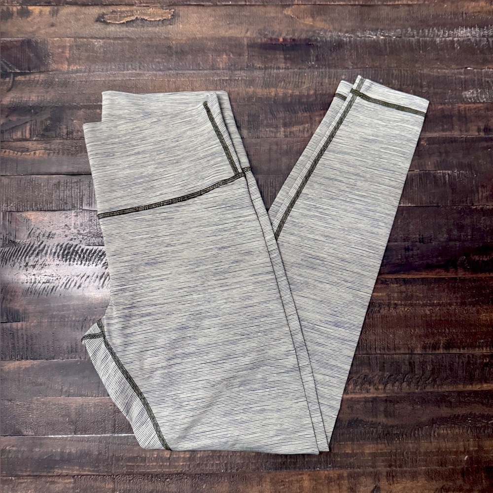 Lululemon Wunder Under High Rise Legging - EUC